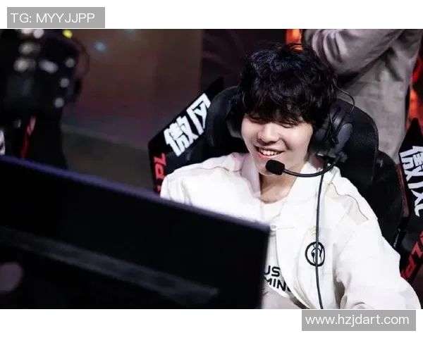 FPX战队在S15电竞总决赛中的个人能力表现全面分析与点评