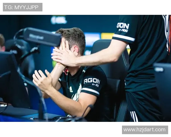 S15LOL比分深度对话陈敏探讨他在CSGO中的成长与挑战 S15LOL比分深度对话陈敏探讨他在CSGO中的成长与挑战